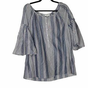 Max STUDIO grey striped blouse. Size S